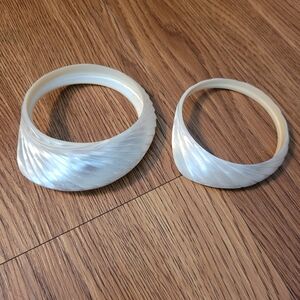 SOLD LOCALLY Carved shell slice Mother of Pearl bangles MOP beach Tiki  brace…